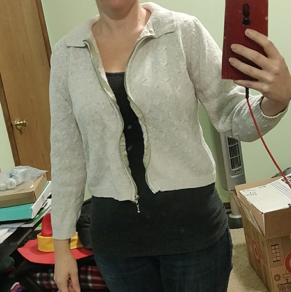EUC Cropped zip-up cardigan - Picture 5 of 6
